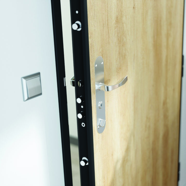 Sécurité : Une porte d'entrée sûre avec Picard Serrures